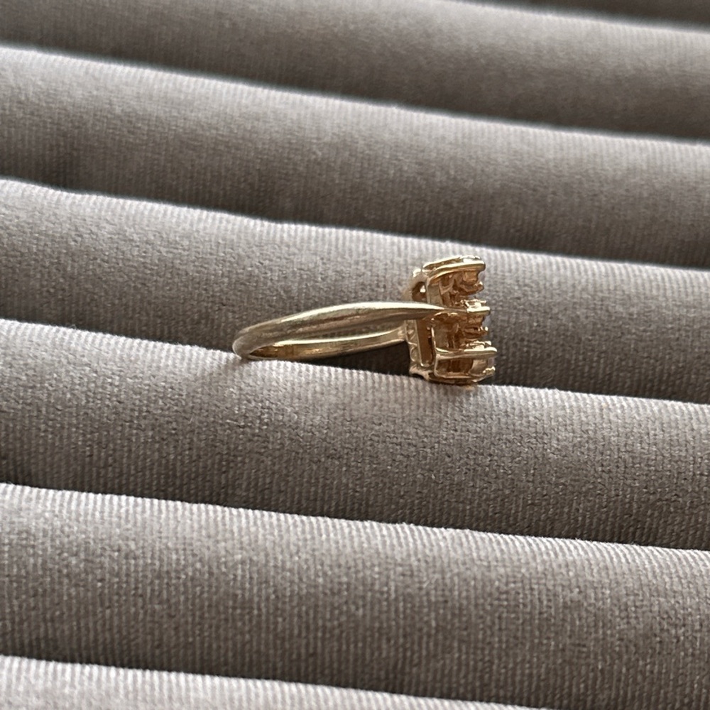 Avon Gold-Tone Pink Opal Triple Stone Ring - Picture 5 of 6
